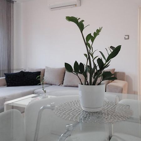 Apartman Franko - Self Check In Osijek Exteriér fotografie